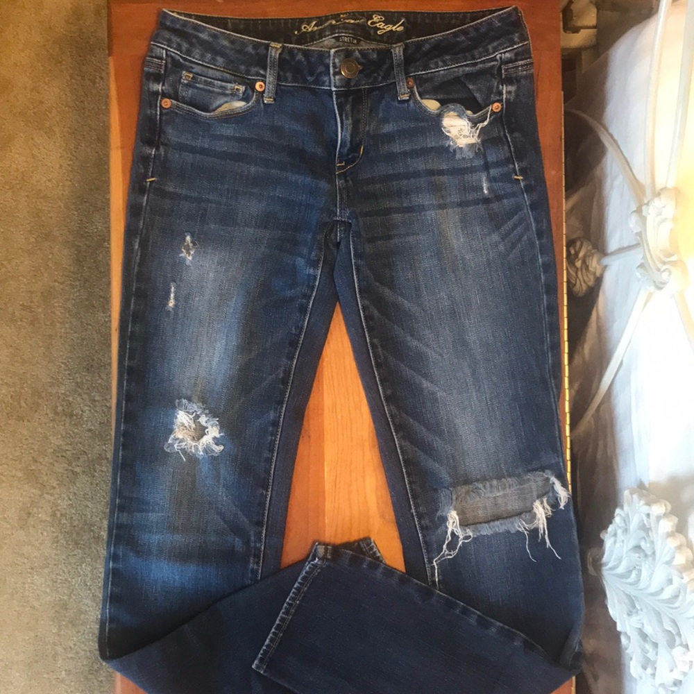 American Eagle distressed skinny jeans